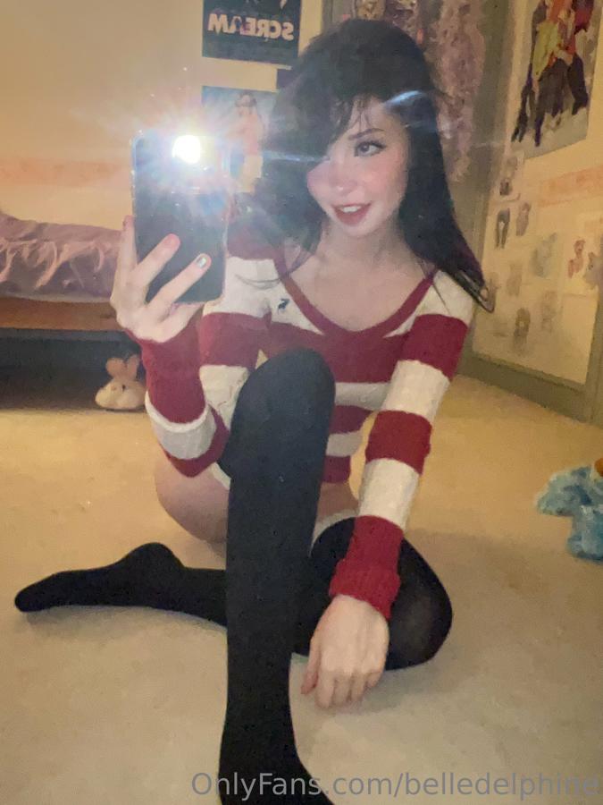 Belle Delphine Nude Leaked photo: 4144