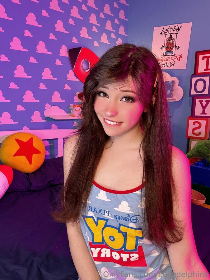 Belle Delphine Nude Leaked photo: 3336